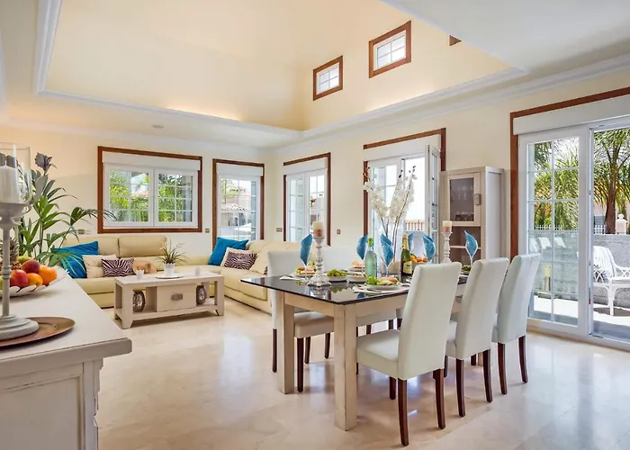 וילה Leonardo Dos By פוארטו דה סנטיאגו