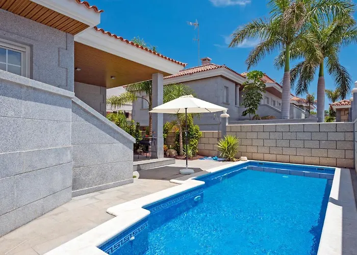 Leonardo Dos By * פוארטו דה סנטיאגו