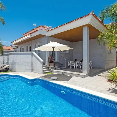 Leonardo Dos By * 푸에르토 데 산티아고